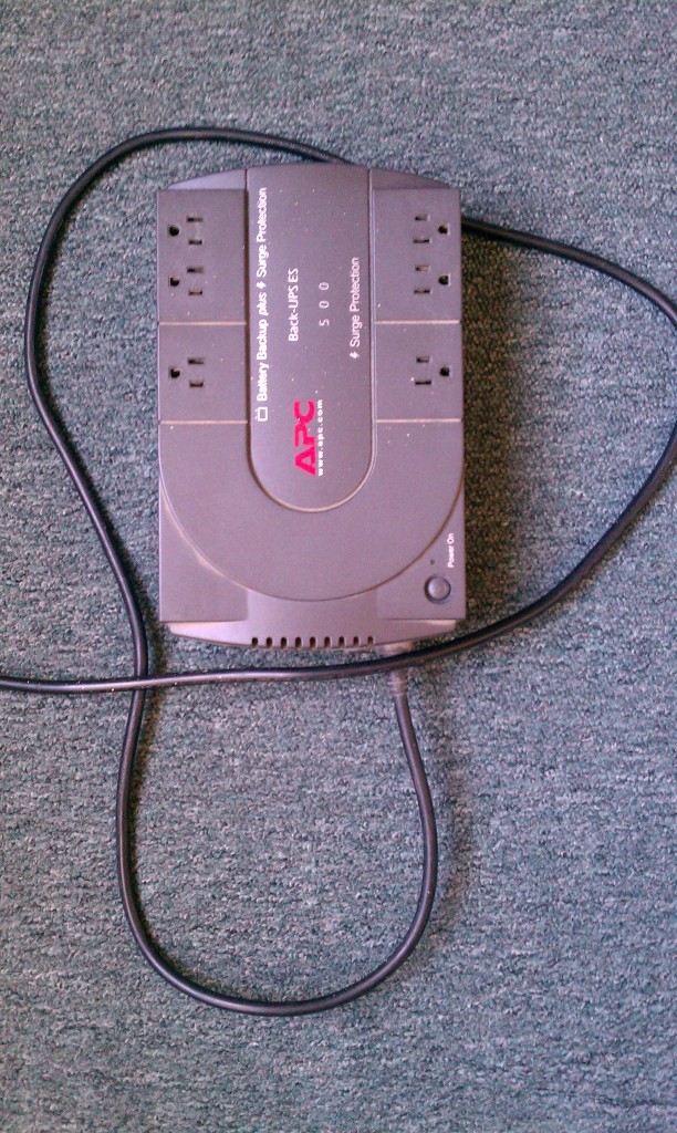 APC Back-UPS ES 500 surge protector APC Back-UPS ES 500 surge protector